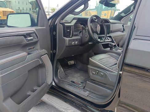 Used 2024 GMC Sierra 1500 AT4X AWD/4WD image 17