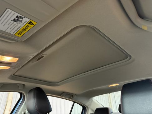 Used 2015 MAZDA MAZDA3 i Grand Touring image 9