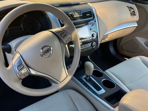 Used 2015 Nissan Altima 2.5 S w/ Power Driver Seat Package image 8