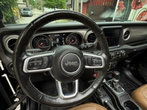 Used 2021 Jeep Wrangler Unlimited Rubicon AWD/4WD image 27