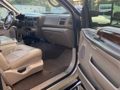 Used 2000 Ford F250 4x4 SuperCab Super Duty image 6