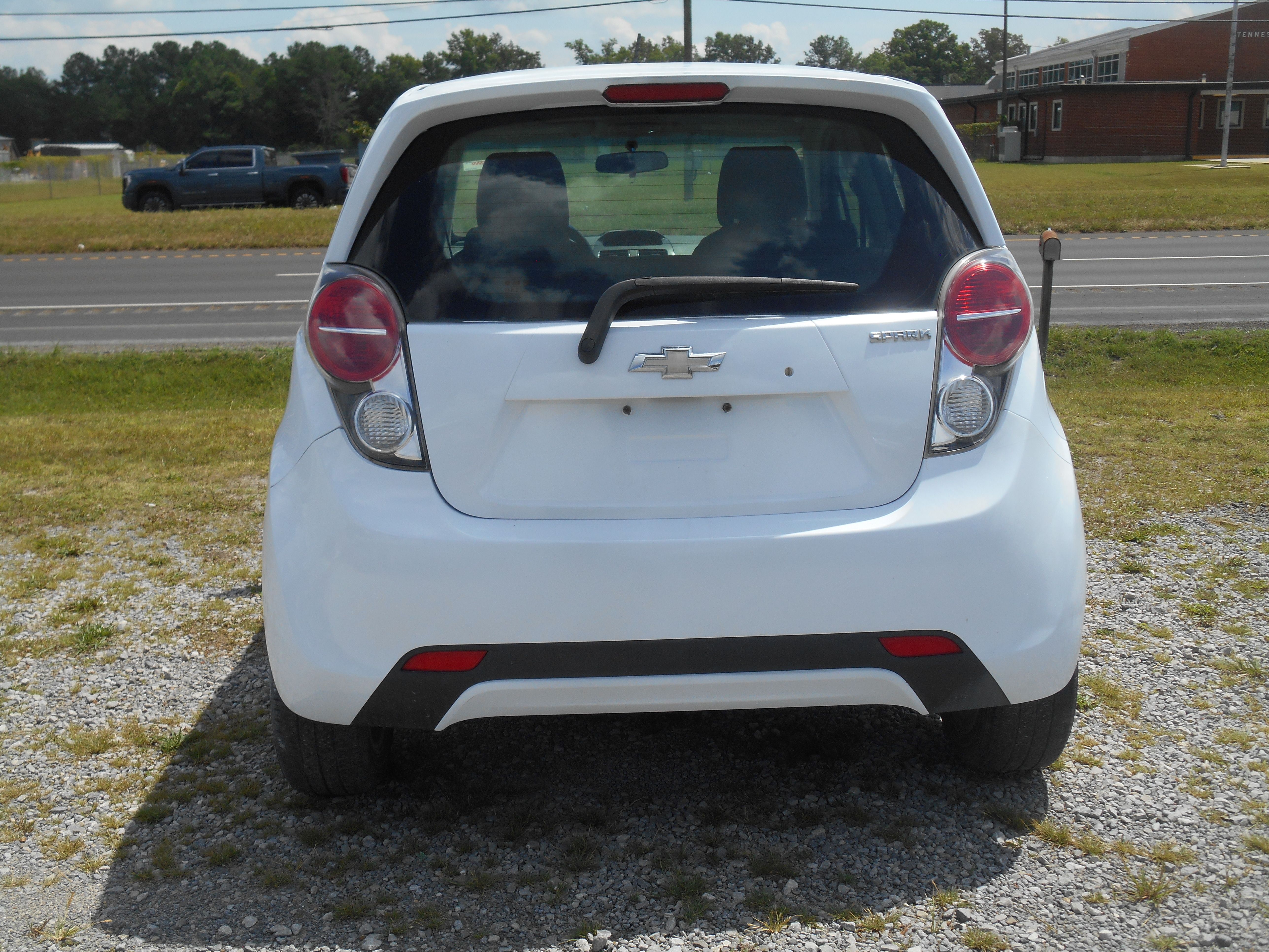Used 2013 Chevrolet Spark LS FWD image 4