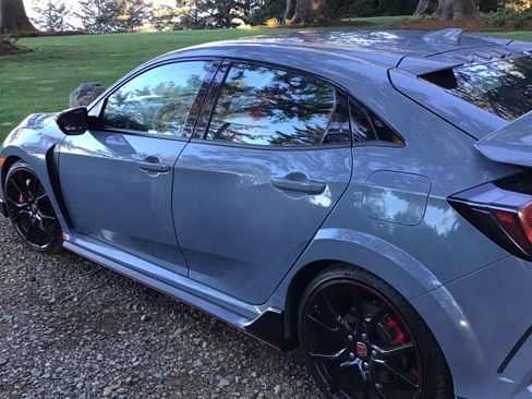 Used 2019 Honda Civic Type R image 10