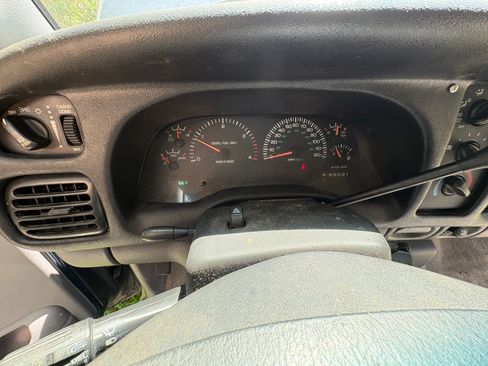 Used 2002 Dodge Ram 3500 Truck 2WD Quad Cab image 17