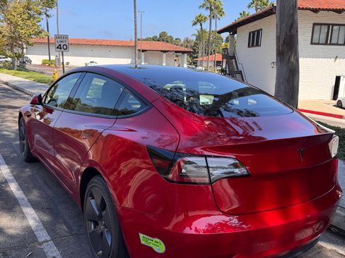 Used 2023 Tesla Model 3 Standard Range RWD image 8