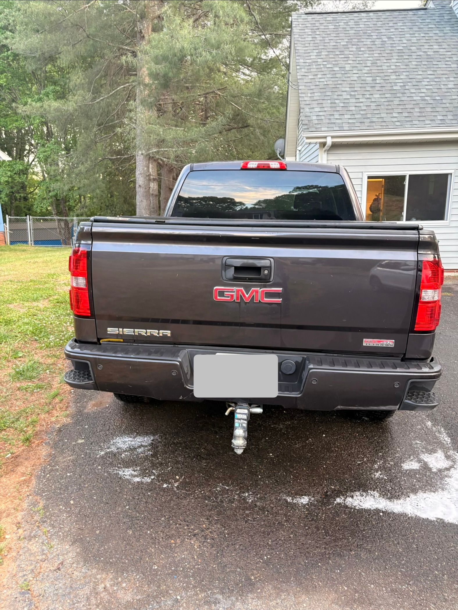 Used 2015 GMC Sierra 1500 SLE w/ All-Terrain Package AWD/4WD image 12