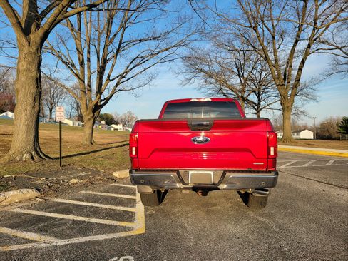 Used 2019 Ford F150 XLT w/ Equipment Group 302A Luxury image 9