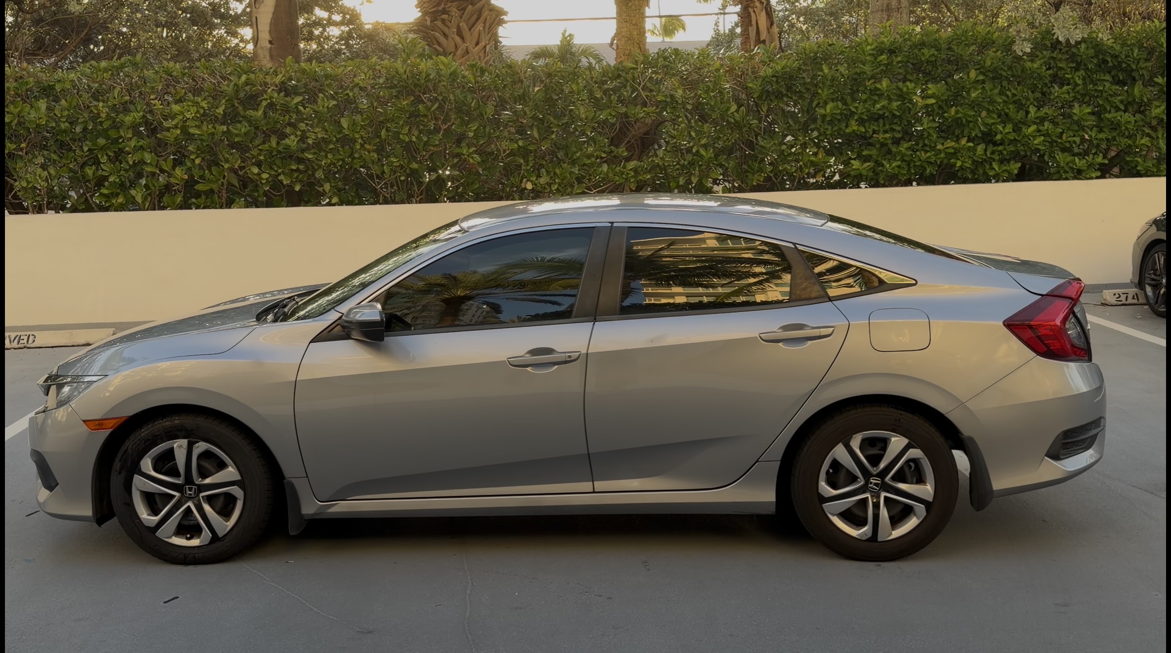 Used 2016 Honda Civic LX image 4