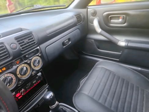 Used 2002 Toyota MR2 image 13