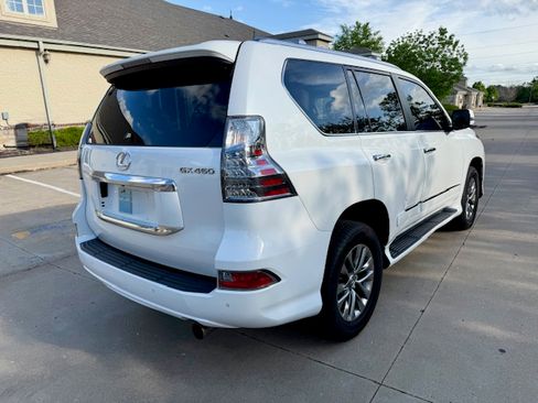 Used 2016 Lexus GX 460 Luxury AWD/4WD image 5