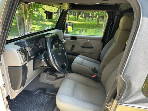 Used 2006 Jeep Wrangler SE AWD/4WD image 6