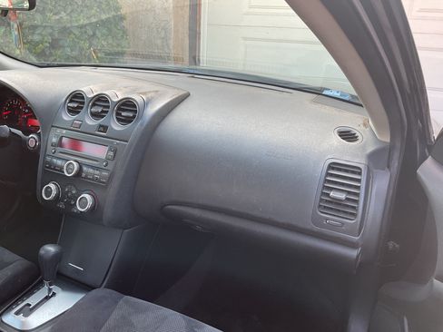 Used 2008 Nissan Altima 2.5 S w/ Emergency Aid Pkg FWD image 12