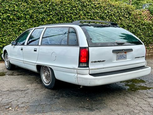 Used 1994 Chevrolet Caprice Classic image 5