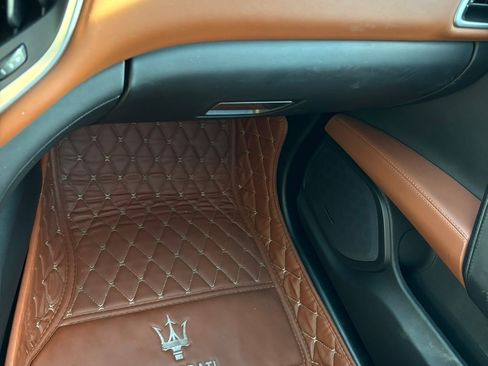 Used 2017 Maserati Ghibli S image 15