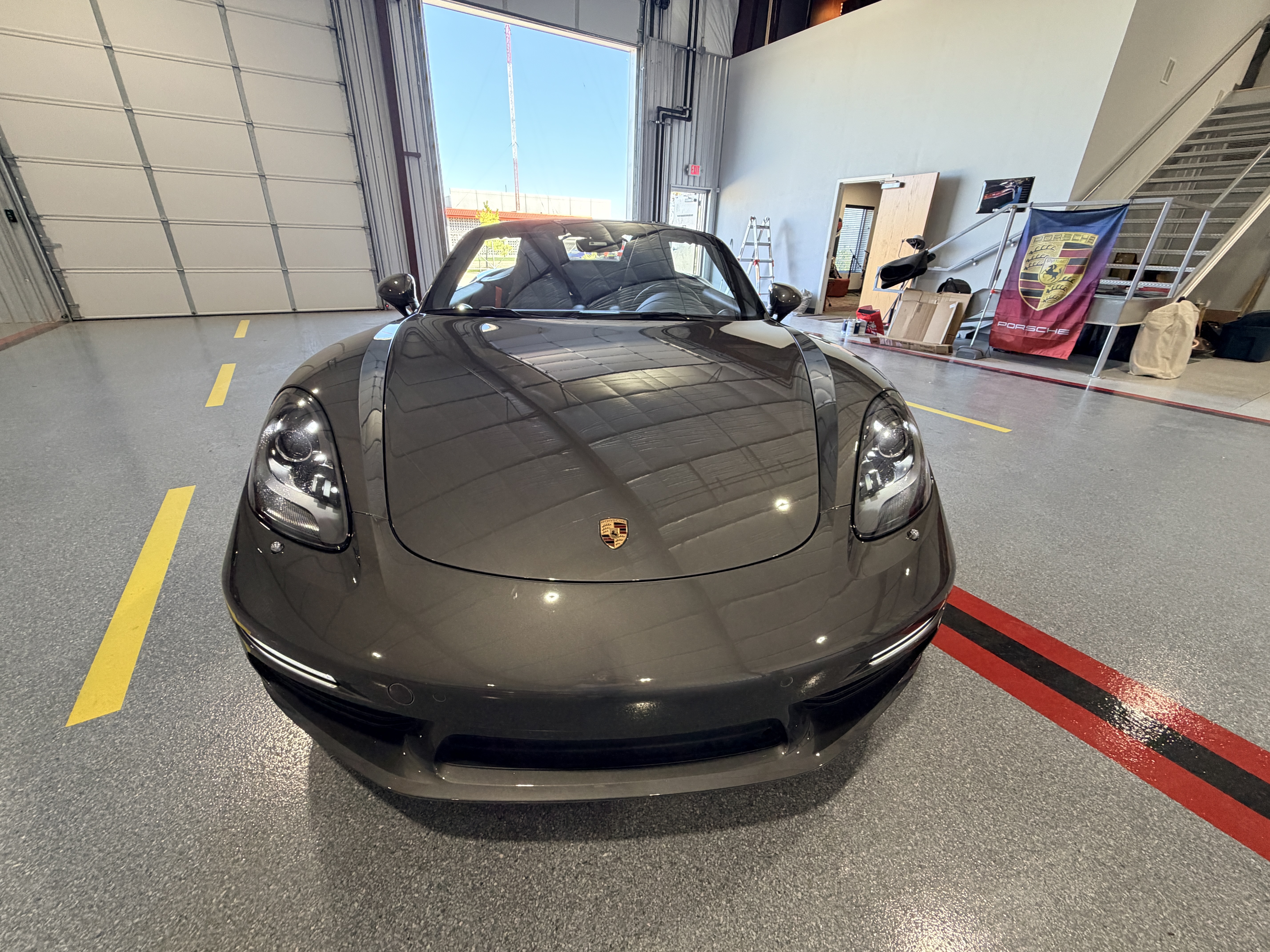 Used 2017 Porsche 718 Boxster RWD image 15