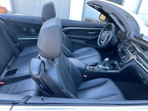 Used 2014 BMW 428i xDrive Convertible image 16