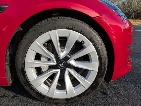 Used 2022 Tesla Model 3 Long Range image 12