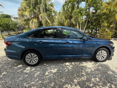 Used 2020 Volkswagen Jetta S w/ Driver Assistance Package FWD image 4