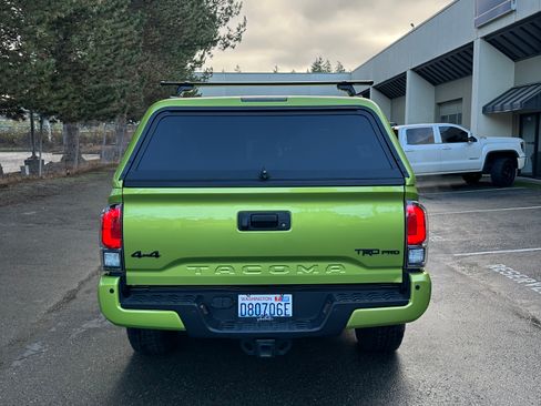 Used 2022 Toyota Tacoma TRD Pro image 9