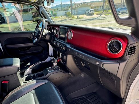 Used 2019 Jeep Wrangler Unlimited Rubicon image 22