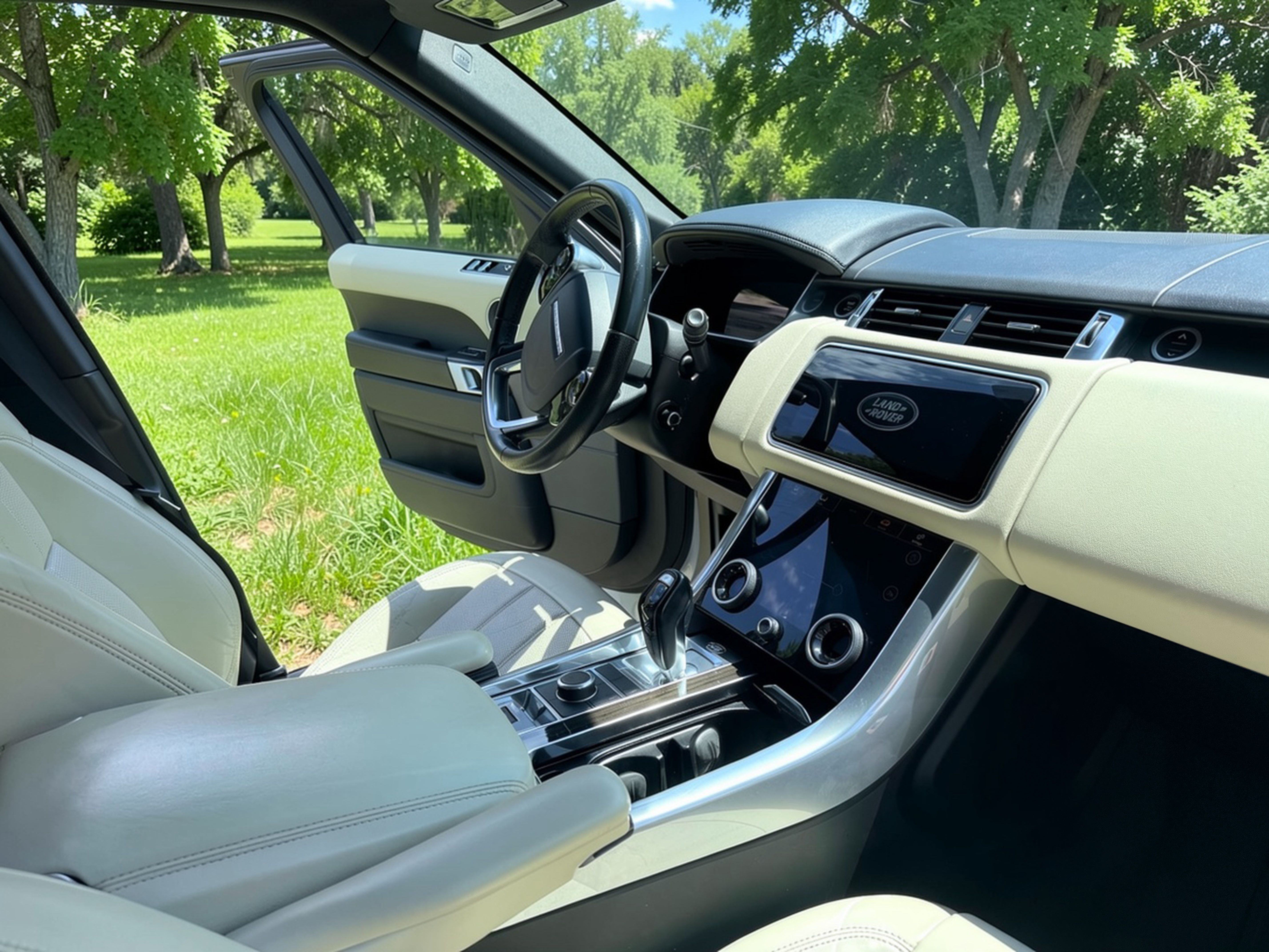 Used 2020 Land Rover Range Rover Sport HSE AWD/4WD image 20