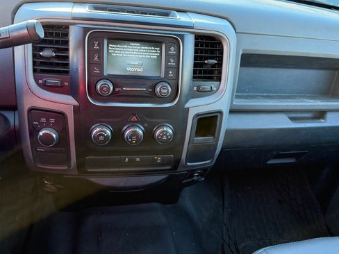 Used 2016 RAM 2500 Tradesman image 9