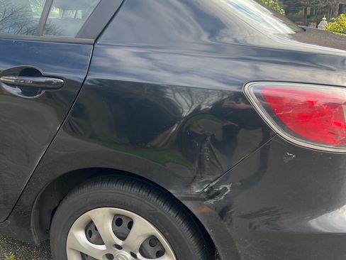 Used 2013 MAZDA MAZDA3 i SV w/ Convenience Pkg image 6