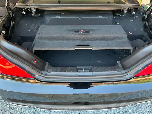 Used 2016 Mercedes-Benz SL 550 image 10