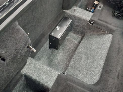 Used 1998 Chevrolet Corvette Coupe w/ Roof Pkg image 13