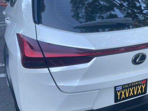 Used 2019 Lexus UX 200 200 Sport Utility 4D w/ Accessory Package image 10