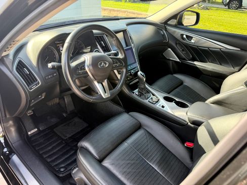 Used 2019 INFINITI Q50 Sport w/ Cargo Package (L96) AWD/4WD image 12