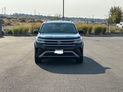 Used 2021 Volkswagen Atlas SE AWD/4WD image 2