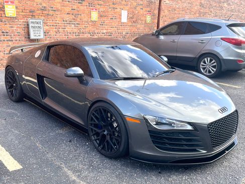 Used 2009 Audi R8 V8 image 4