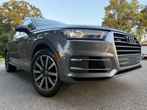 Used 2018 Audi Q7 3.0T Premium Plus w/ Premium Plus Package image 2