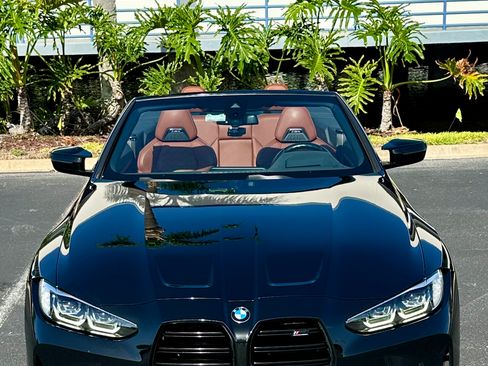 Used 2022 BMW M4 xDrive Competition w/ Executive Package image 16