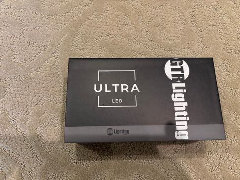 Used 2013 Toyota Corolla S w/ Premium Pkg image 28