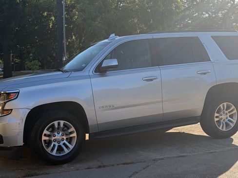 Used 2019 Chevrolet Tahoe LT RWD image 14