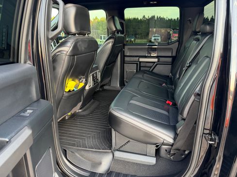 Used 2020 Ford F450 Platinum w/ FX4 Off-Road Package image 9
