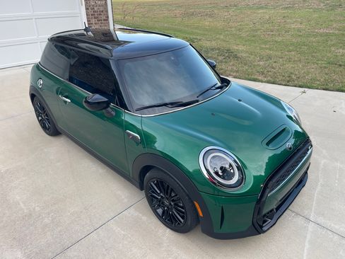 Used 2024 MINI Cooper S FWD image 12