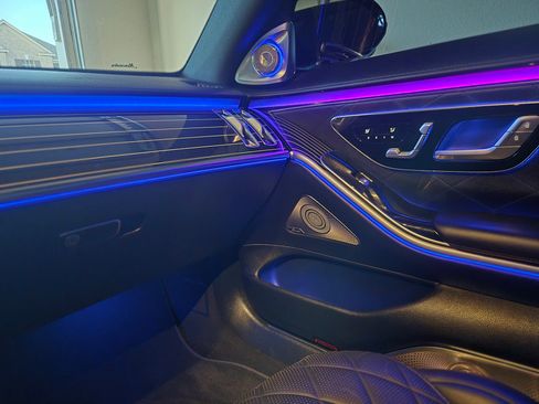 Used 2023 Mercedes-Benz S 580 S 580 4MATIC Sedan 4D image 15