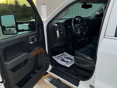 Used 2017 Chevrolet Silverado 3500 LTZ w/ Duramax Plus Package AWD/4WD image 16