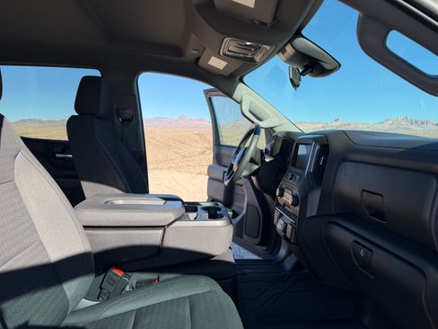 Used 2024 Chevrolet Silverado 1500 Custom Trail Boss image 11