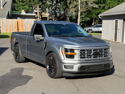 Used 2024 Ford F150 XL RWD image 2
