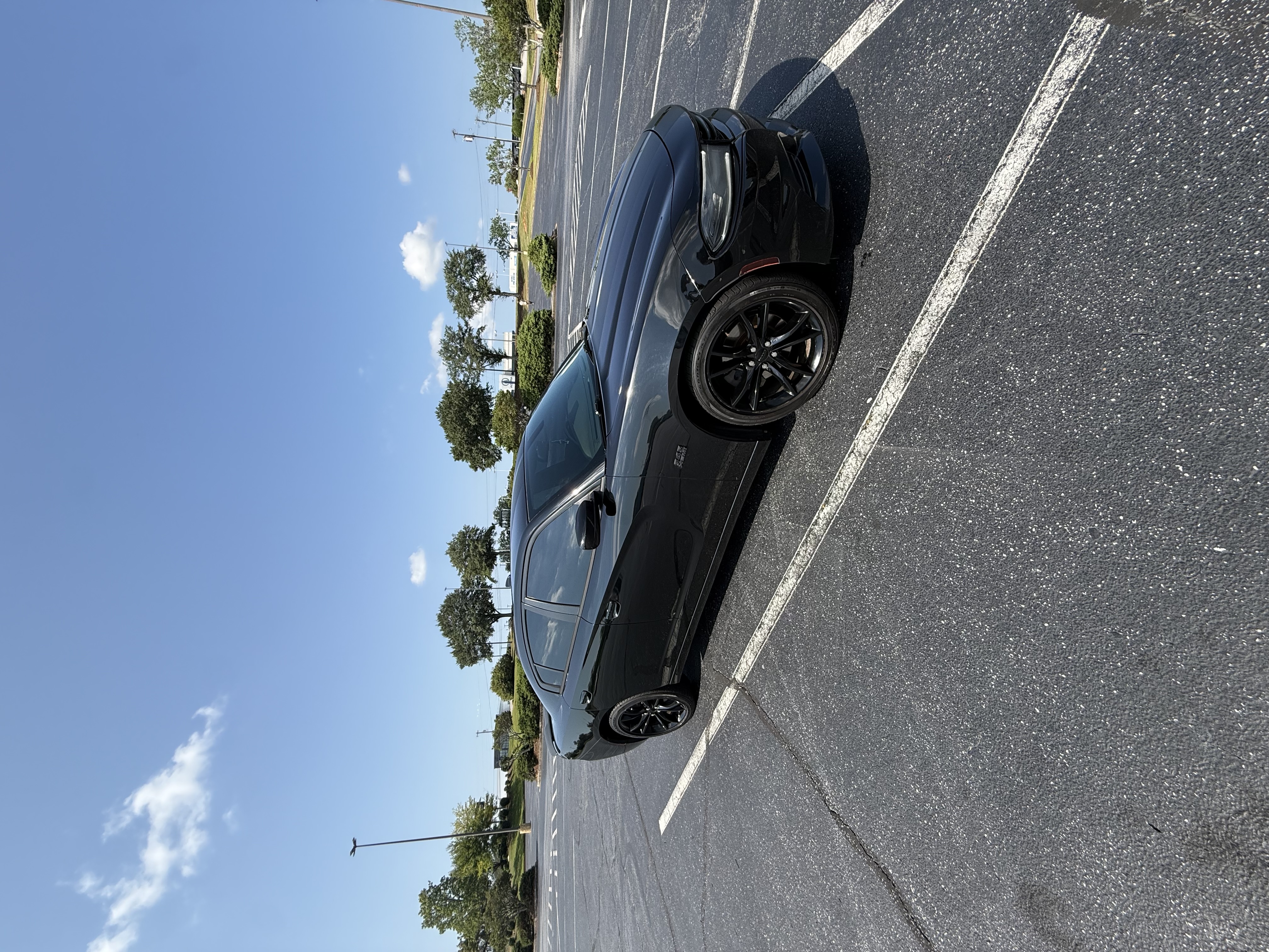 Used 2016 Dodge Charger R/T w/ Navigation & Travel Group RWD image 4