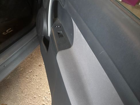 Used 2011 Scion tC Hatchback Coupe 2D image 9