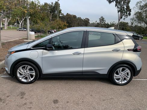 Used 2022 Chevrolet Bolt LT image 5