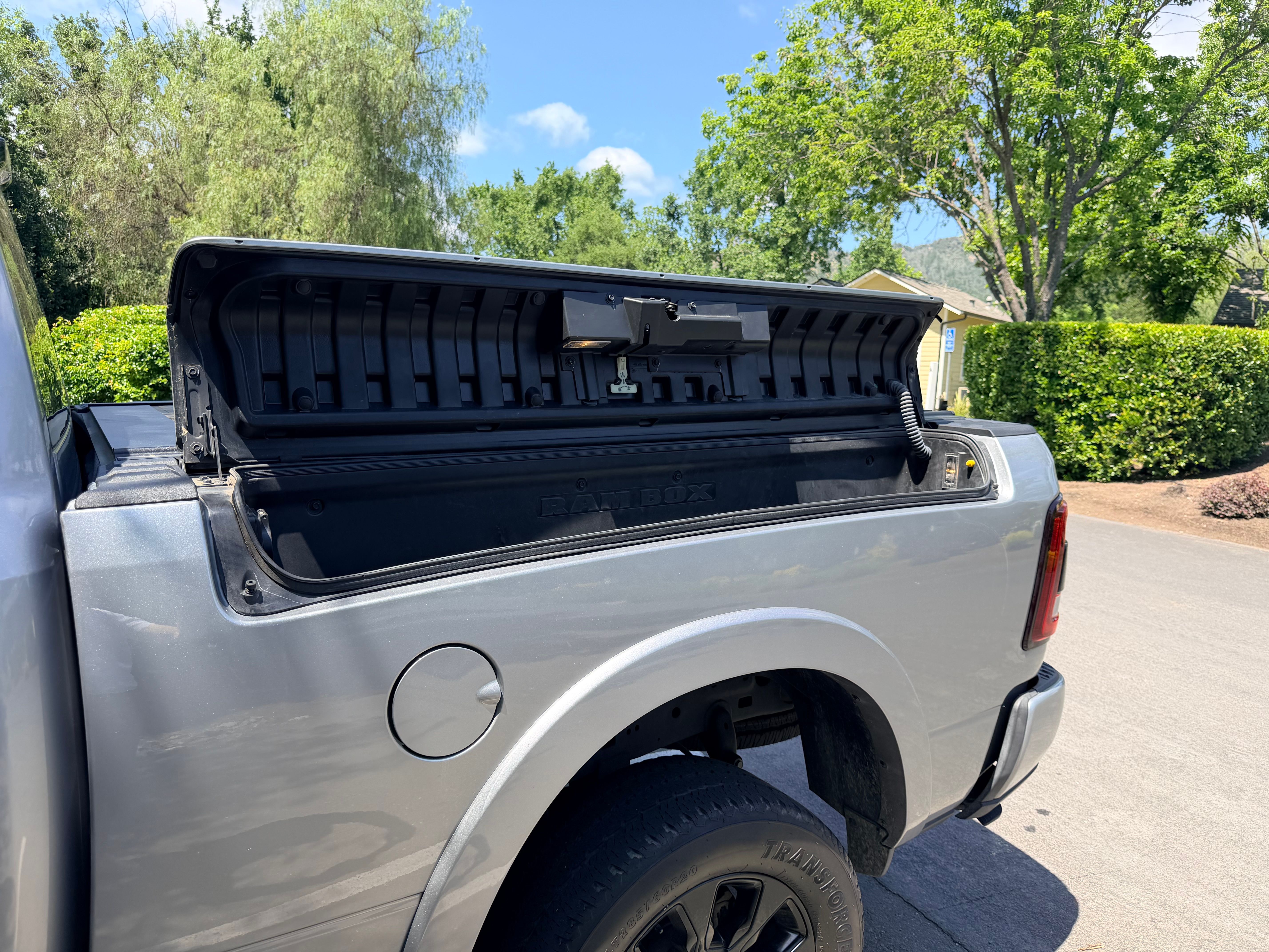 Used 2023 RAM 2500 Limited AWD/4WD image 4