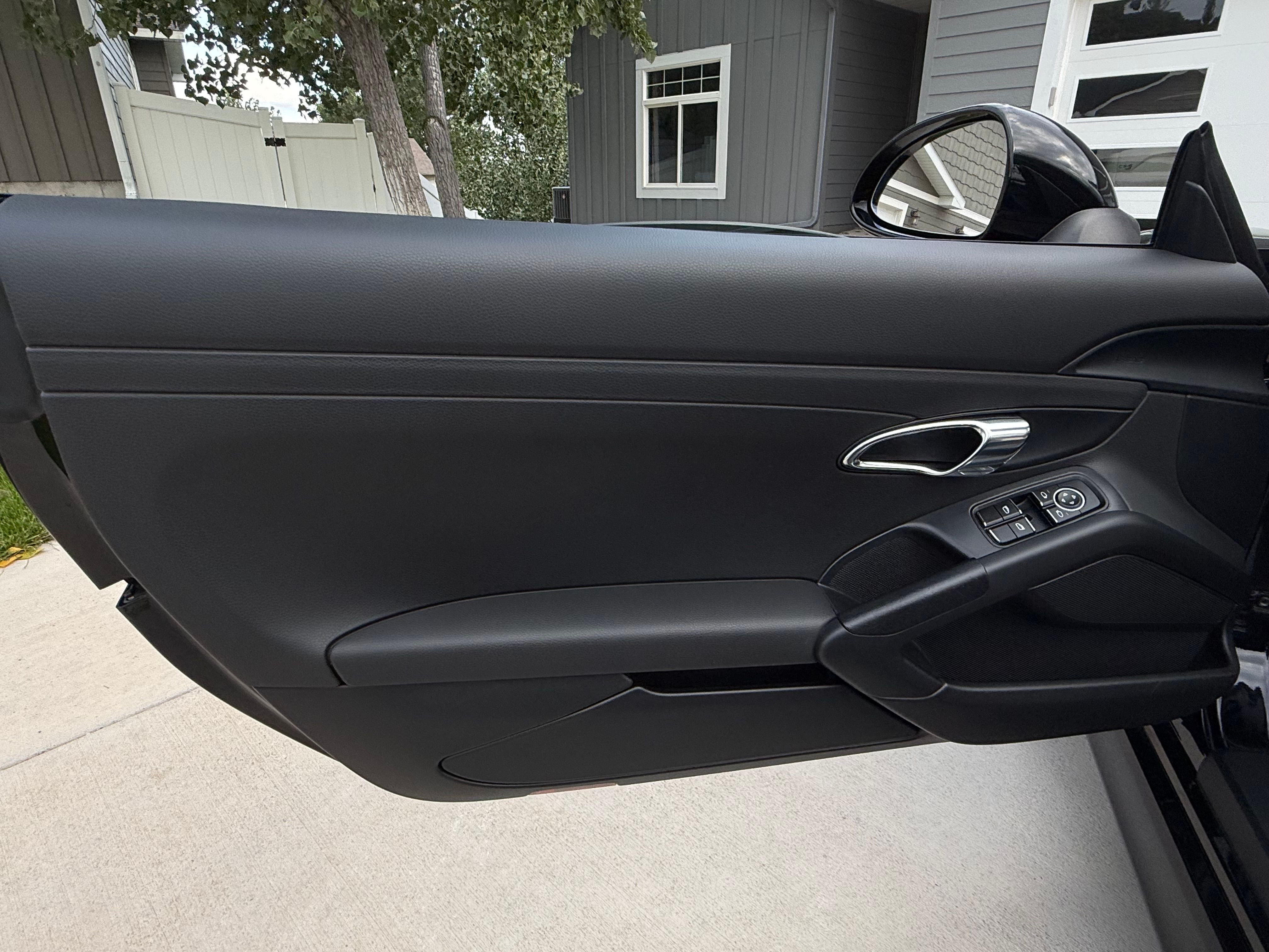 Used 2013 Porsche Boxster RWD image 24