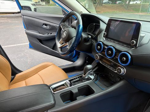 Used 2020 Nissan Sentra SV FWD image 6