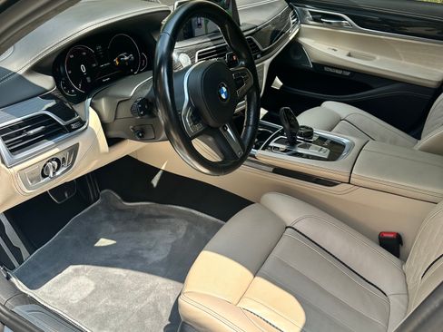 Used 2017 BMW M760i xDrive AWD/4WD image 11